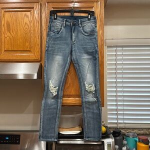 NWT MEN’s JedNorth distressed jeans in size SMALL (27-30)